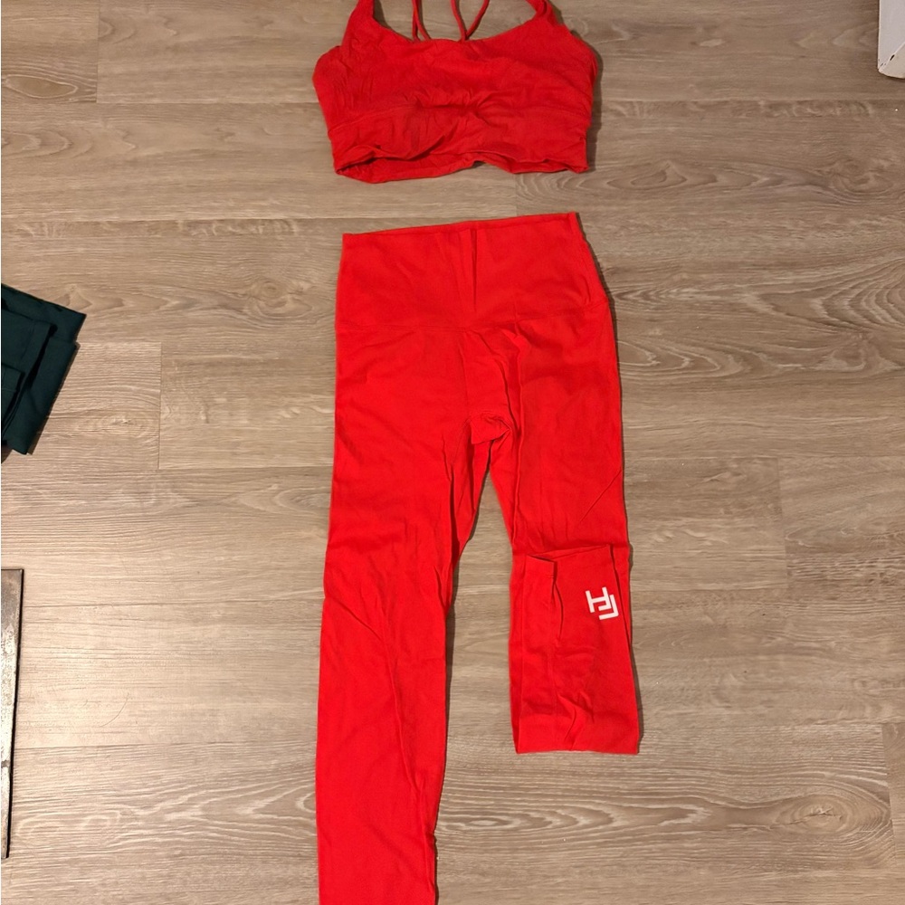 Red Women's Leggings & Sports Bra Set